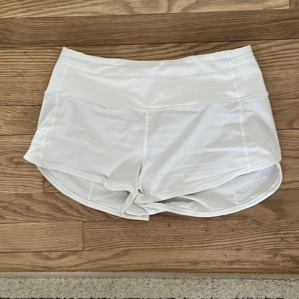 Lululemon Speed Up High Rise Short in White